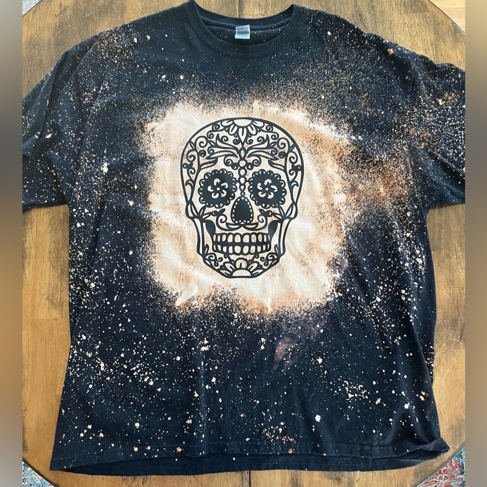 Sugar Skull Bleached T-Shirt - Size: Unisex 2XL
